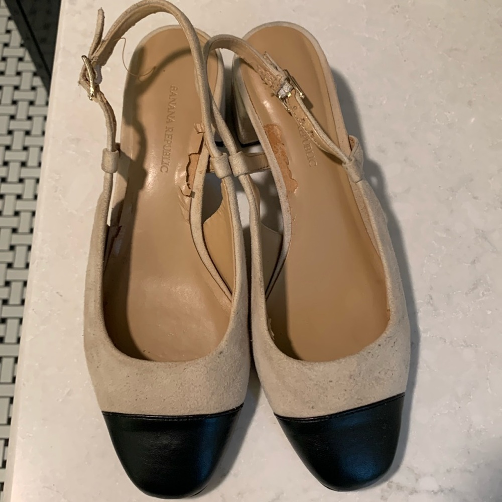 Banana Republic Cap Toe Heels